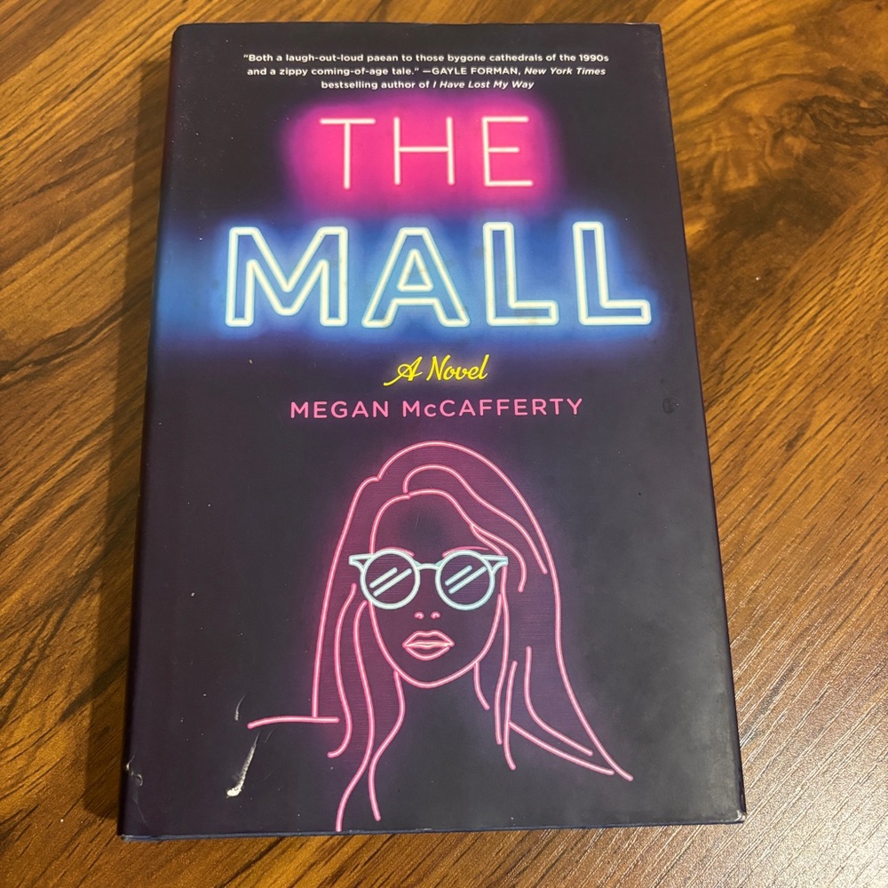 3/$20 📚 The Mall, Megan McCafferty Hardcover - 90s Nostalgia